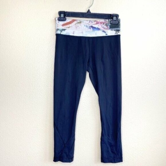 Lululemon Inspire Black Tight II Mesh Pigment Wave Waist 4 Cropped Leggings - Picture 2 of 9